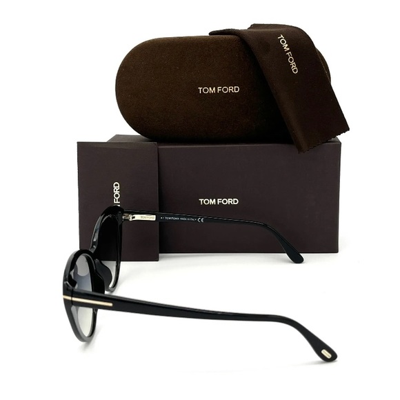 Tom Ford HARLOW  FT0869 01B Black / Smoke Gradient 56mm Sunglasses TF0869 - Picture 3 of 4